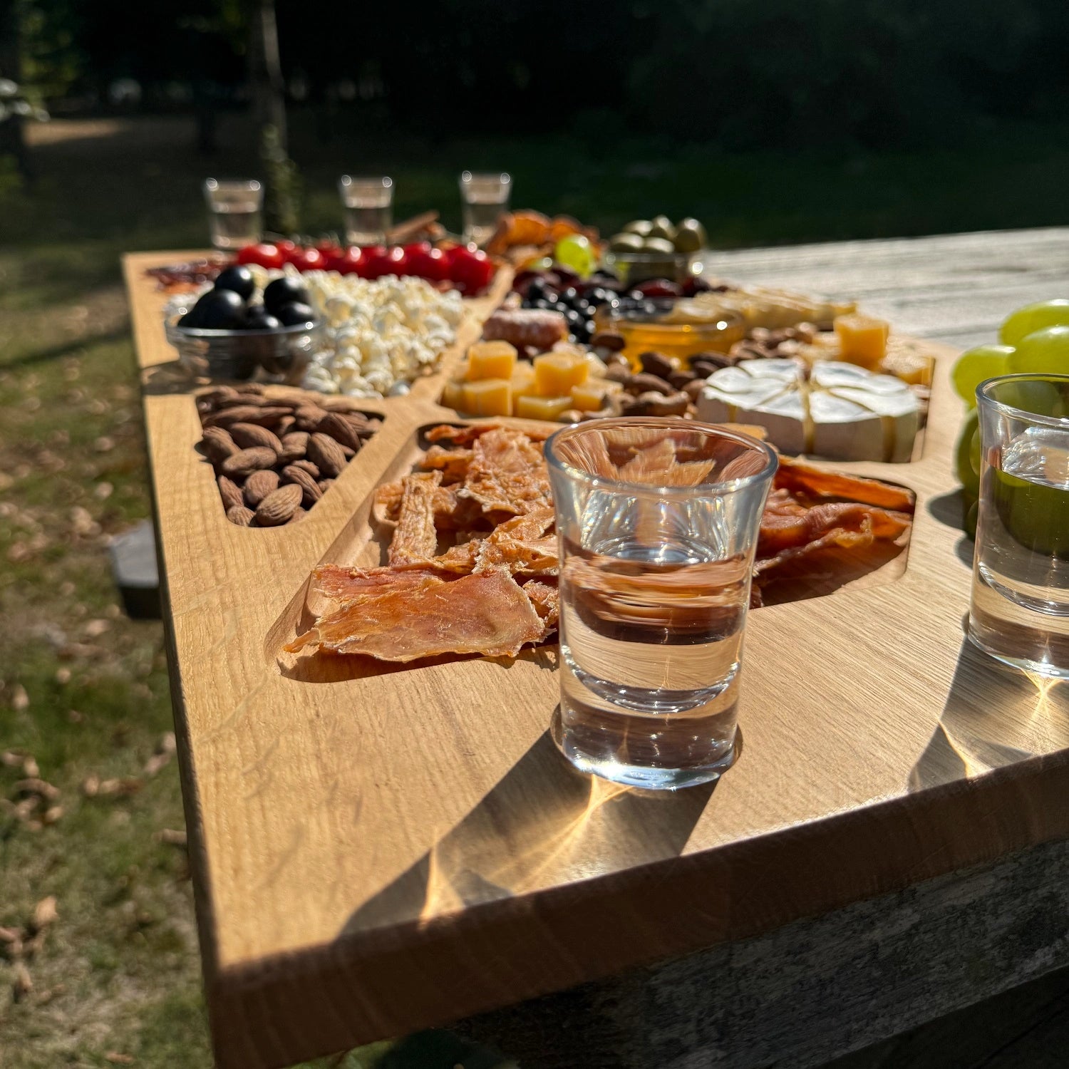 Platou Lemn Stejar pentru Gratare si Aperitive – Dimensiuni 80x40 cm