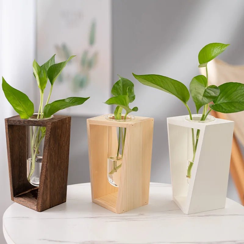 Vaza din sticla si lemn model nordic – design simplu si elegant pentru flori - Reelken