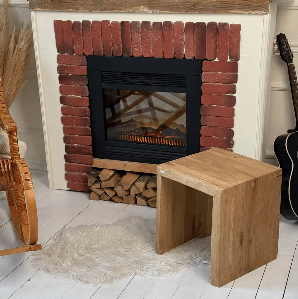 Dębowa ławka 40x45x40 cm – Krawędź naturalna (Live Edge) Premium - Reelken Polska