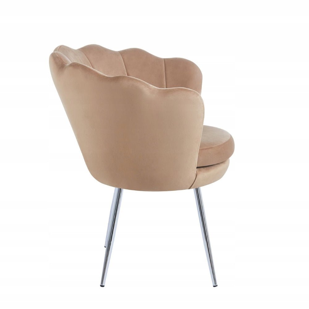 Fotoliu tapitat tip scoica din catifea cappucino, design modern Glamour, picioare metalice cromat - Reelken Polska