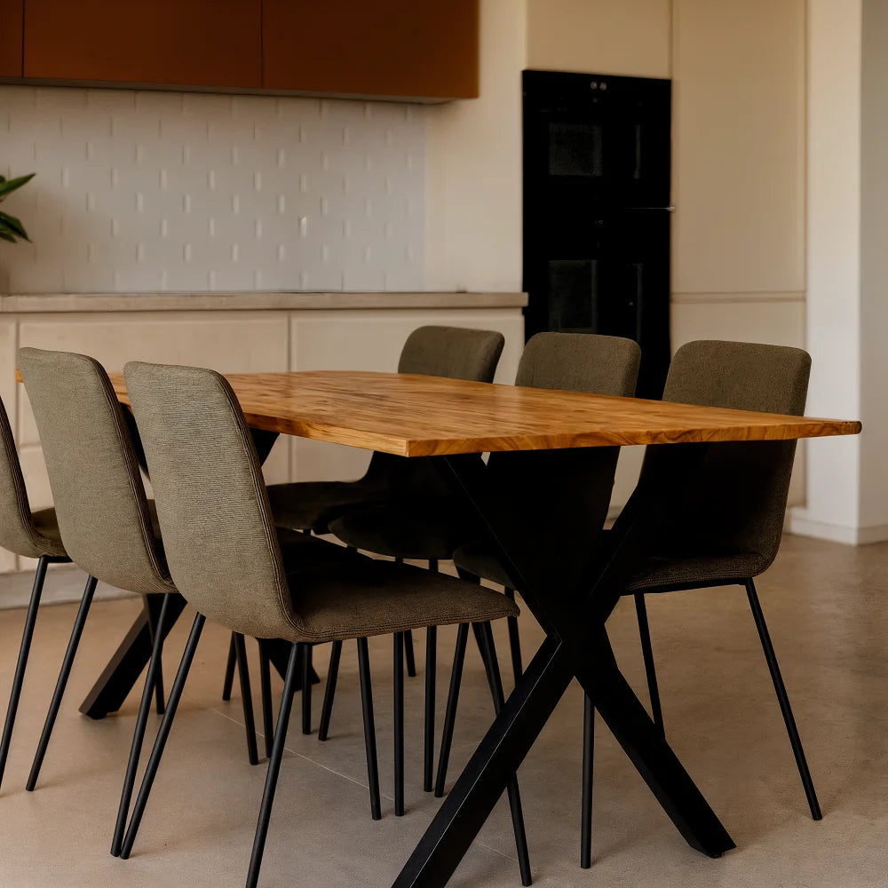 Masa din stejar model clasic - 4 persone -120x70x2,6cm